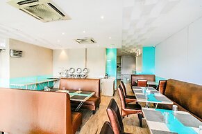 Fabhotel Sahar Garden