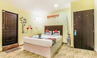 FabExpress Victoria With Pool, Baga Beach