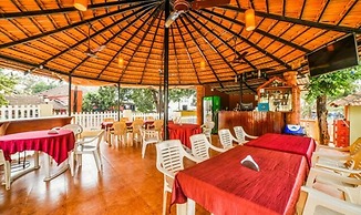 FabHotel Yoyo Cottage With Pool, Chapora Fort