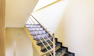 Fabhotel Vista Suites