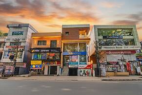 Fabhotel Vista Suites