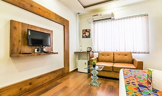 Fabhotel Vista Suites