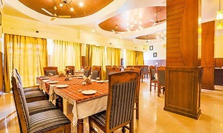 FabHotel Pramila Inn