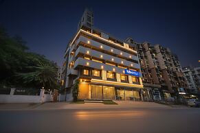 FabHotel Liwa International