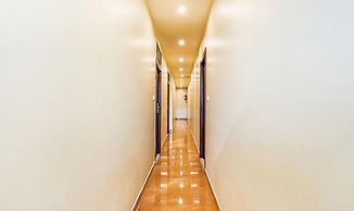 FabHotel Liwa International