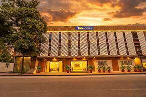 Fabhotel Landmark Residency