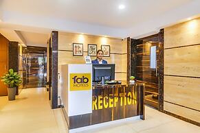Fabhotel Luxor