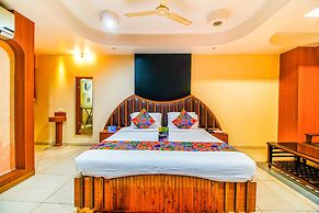 Fabhotel Palash Residency