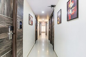 Fabhotel Crown Heights