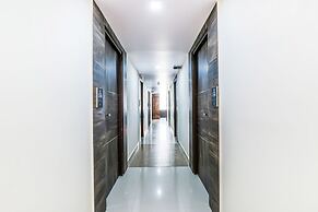 Fabhotel Crown Heights