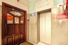 FabHotel Santhi Inn