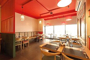 FabHotel Santhi Inn