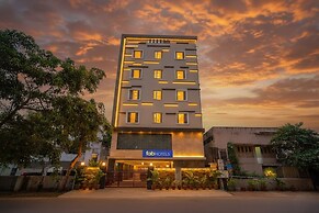 Fabhotel Rr Grand