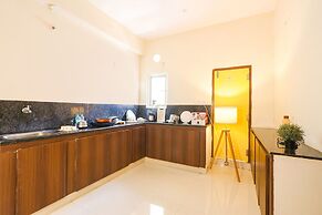 FabHotel Namaha Suites