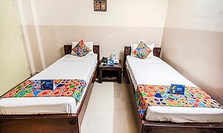 Fabhotel Aditya Yatri Nivas