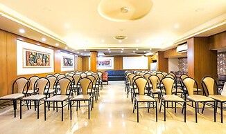 Fabhotel Sri Krishna Suites