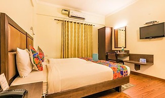 Fabhotel Sri Krishna Suites