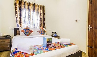 Fabexpress Grand Castle Hill Resorts