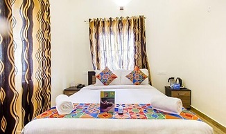 Fabexpress Grand Castle Hill Resorts