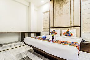 Fabhotel Jaipur Villa