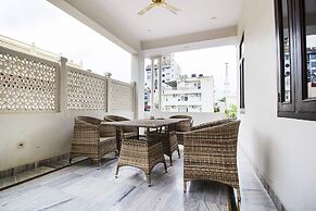 Fabhotel Jaipur Villa