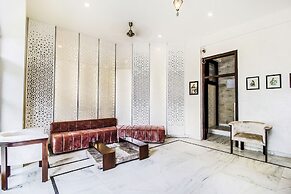 Fabhotel Jaipur Villa