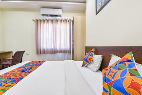 Fabhotel Vardan Villa