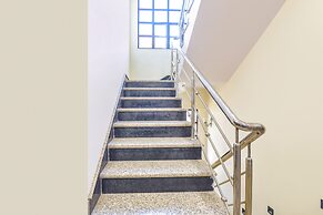 Fabhotel Vardan Villa