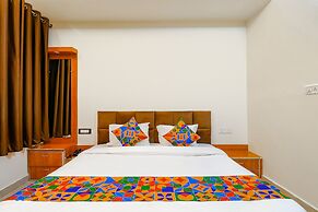 Fabexpress Royal Villas