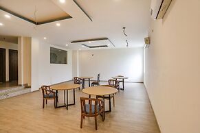 Fabhotel F9 Sector 58