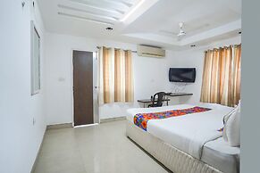 FabExpress Nimalan Residency