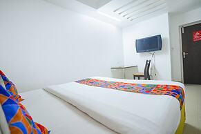 FabExpress Nimalan Residency