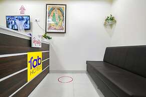 Fabexpress Golden Villa