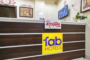 Fabexpress Golden Villa