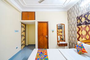 Fabexpress Heritage Inn