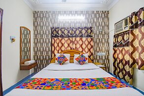 Fabexpress Heritage Inn