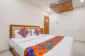 Fabhotel Royal Inn I