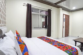 FabHotel Rajdhani