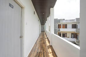 Fabhotel Siddhi