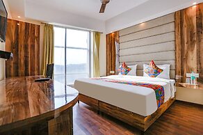 Fabexpress Kapashera Residency