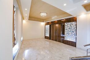 Fabexpress Kapashera Residency