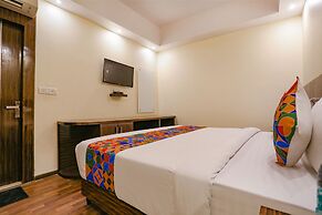 Fabexpress Kapashera Residency