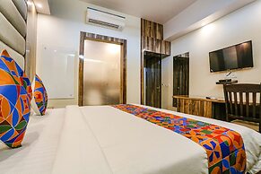 Fabexpress Kapashera Residency