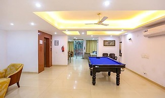 FabExpress Taj Home Stay