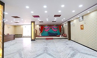 Fabhotel Shivam Palace