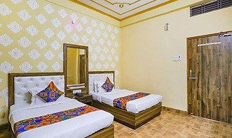 Fabhotel Shivam Palace