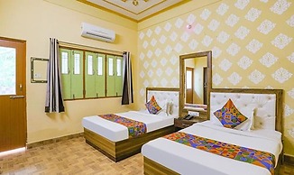 Fabhotel Shivam Palace