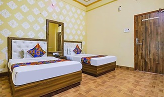 Fabhotel Shivam Palace