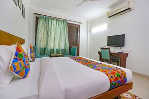 FabHotel Tipssy Inn 020