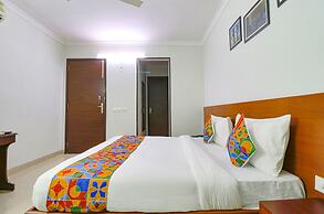 FabHotel Tipssy Inn 020